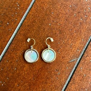 Earrings Gold with floating center